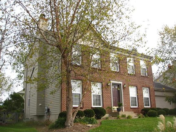 3rd image of 768 Lakefield Dr
