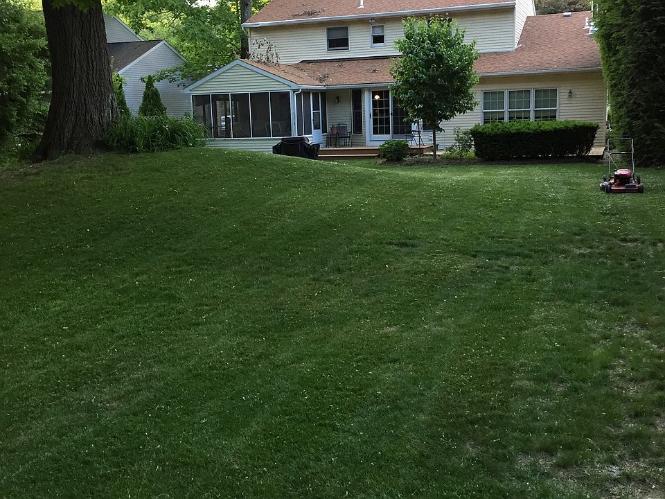 2nd image of 22 Chrisken Dr