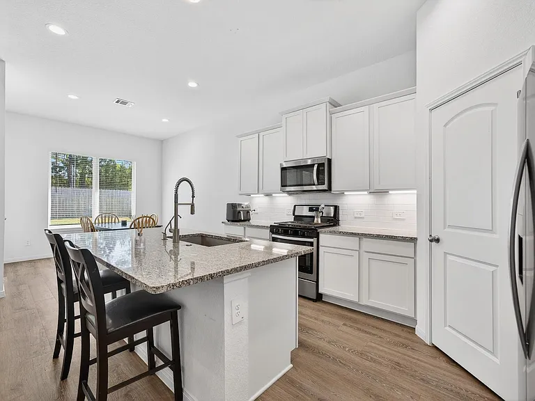 1502 Crystal Falls Dr — Photo 15
