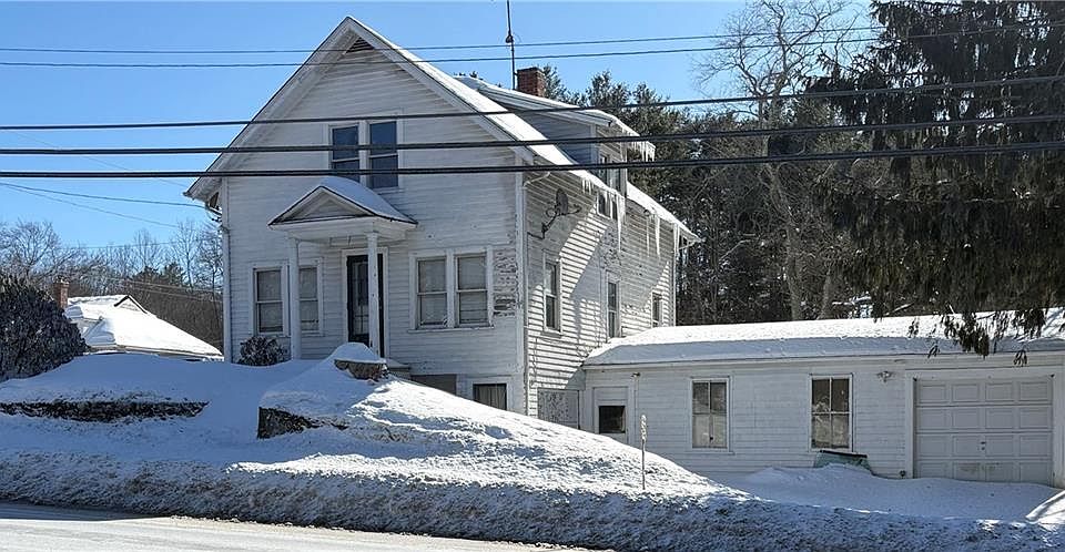 1st image of 26 Danielson Pike