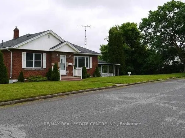6075 Summer St, Niagara Falls, ON L2G 1M8
