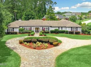 10571 Deerwood Club Rd, Jacksonville, FL 32256