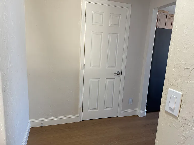 947 Roosevelt St #945 — Photo 6
