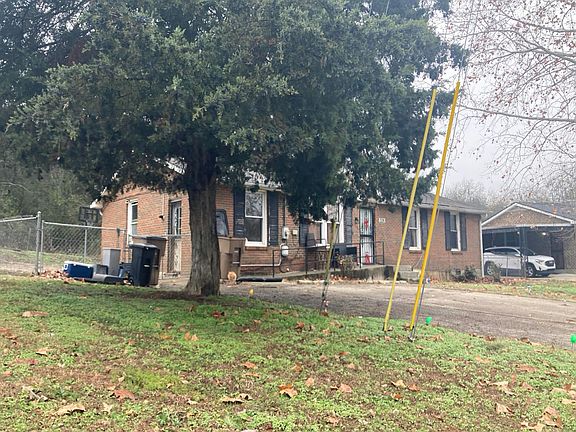 3rd image of 324 Kingview Dr