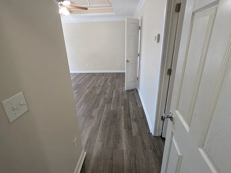 375 Searchlight Dr — Photo 19
