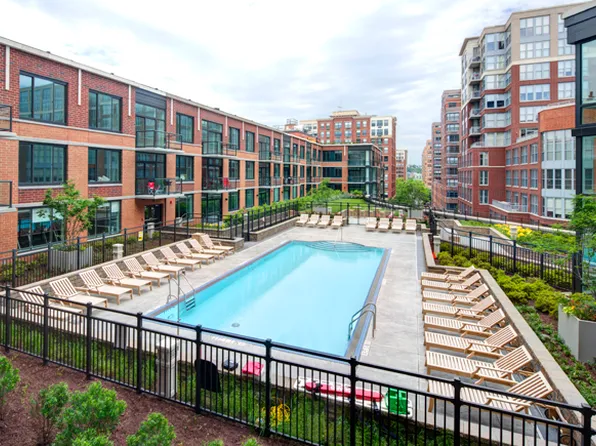 1125 Maxwell Lane image 34 of 40