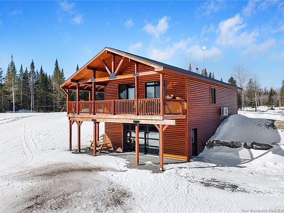 3rd image of 24 Nackawic Siding Rd