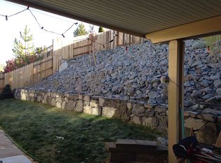 1060 Crown View Dr, Reno, NV 89523