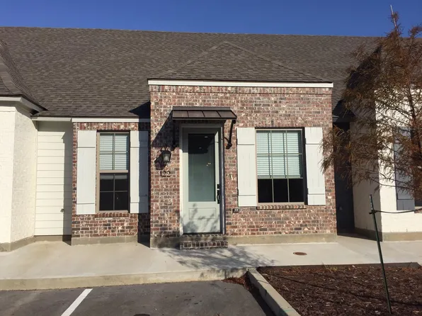 110 Rue Argenteuil Rd, Lafayette, LA 70506