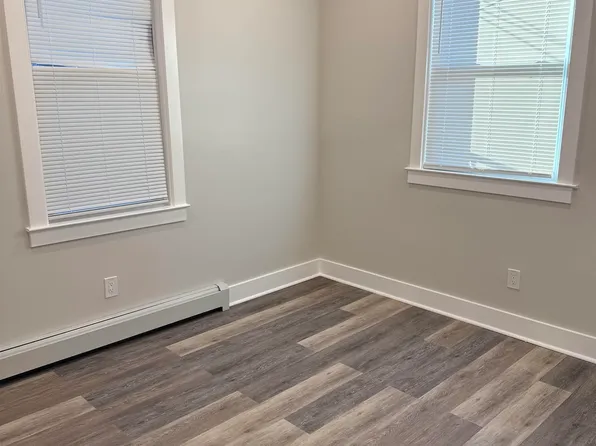 655 Avenue C image 13 of 20