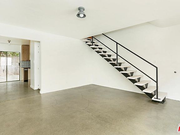 3rd image of 6072 La Prada St APT 5