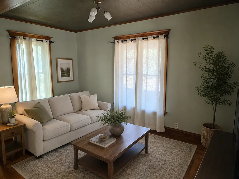 626 Vine St — Photo 6