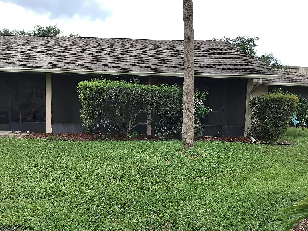 2 bed, 1000 sqft, $1,600 — Photo 2
