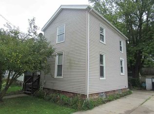 215 Rockport Rd, Janesville, WI 53545