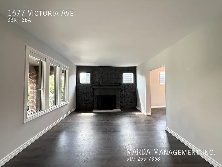 1677 Victoria Ave — Photo 5