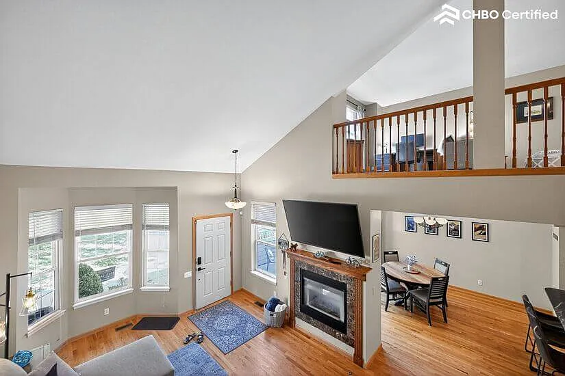 Westminster Furnished Townhouse — Photo 3