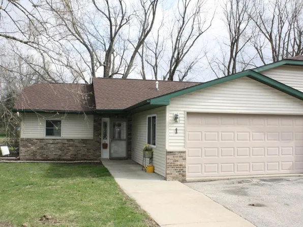 1204 Lakeview DRIVE #1, Tomah, WI 54660