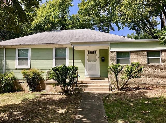 1st image of 2101 La Casa Dr #A