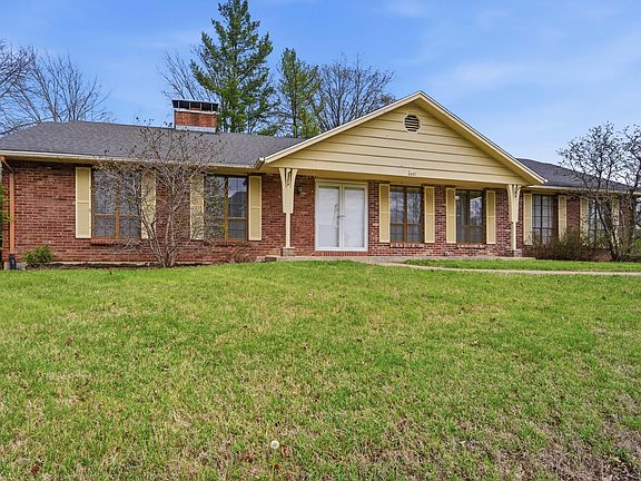 2nd image of 3801 Rollins Rd
