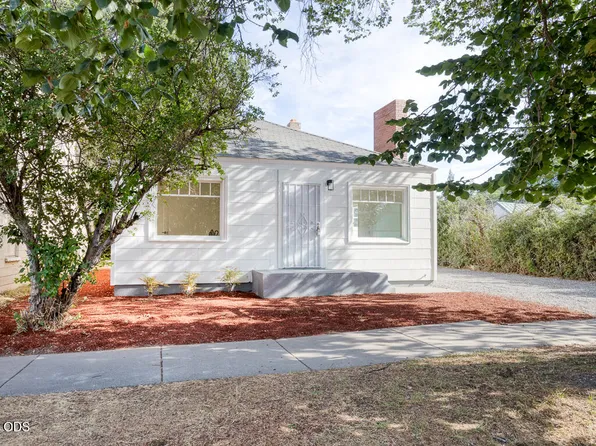 2121 Garden Ave, Klamath Falls, OR 97601