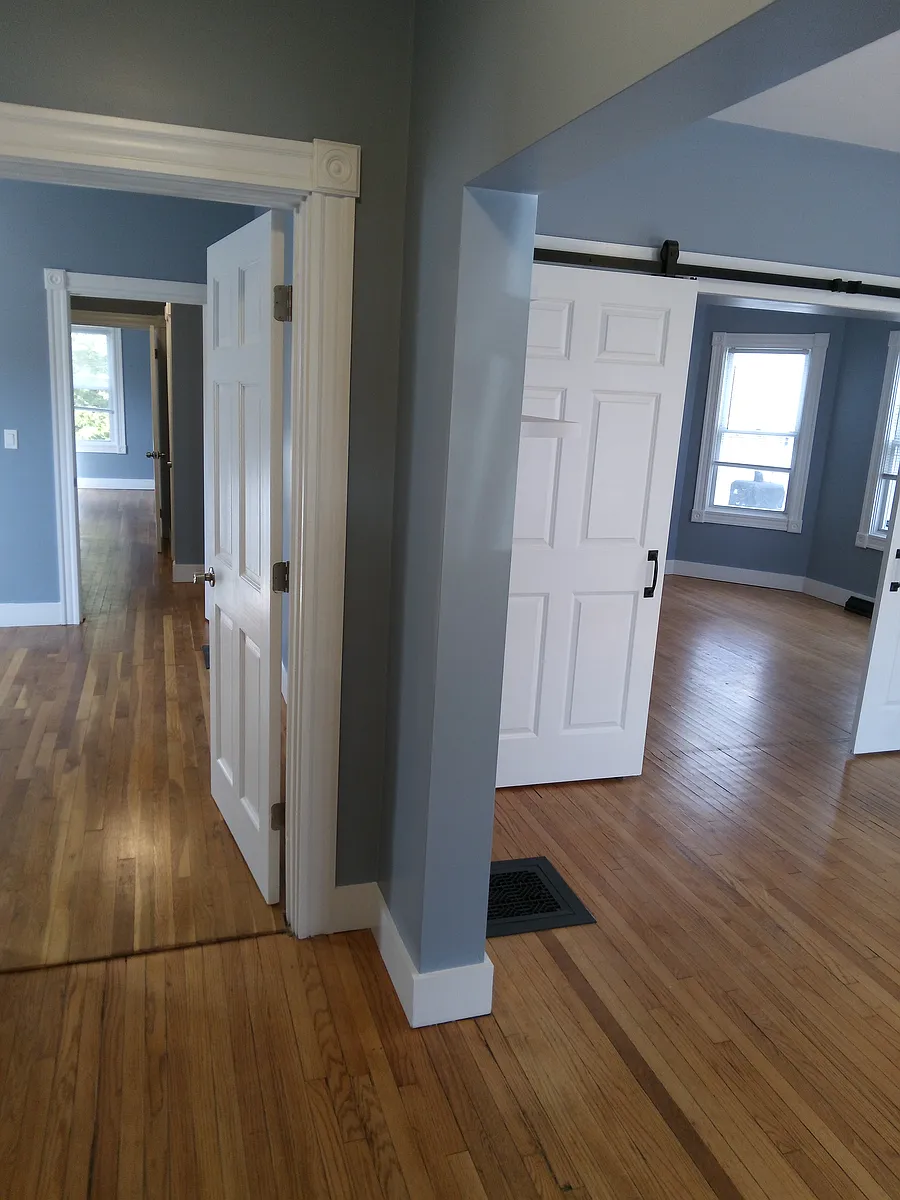 Building Photo - 13 2nd St #1