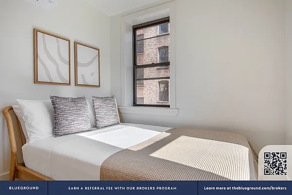 Rented by The Blueground | media 18