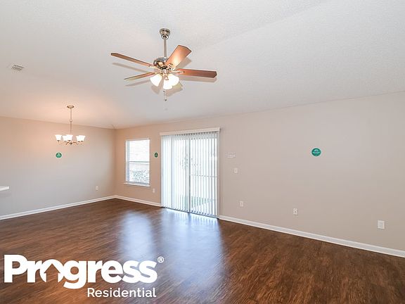 5th image of 2755 Creek Ridge Dr