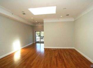 12 River Rd #3B, Fair Lawn, NJ 07410