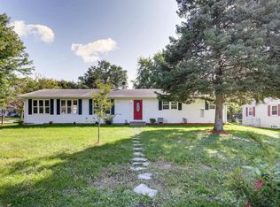 1852 Jackson St N, Maplewood, MN 55117