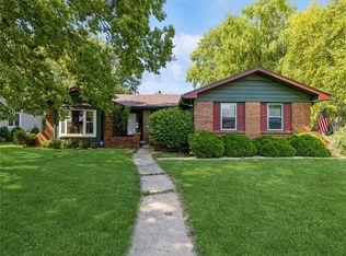 9367 Sunset Ter, Clive, IA 50325