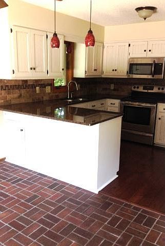2nd image of 7101 River Shore Ln