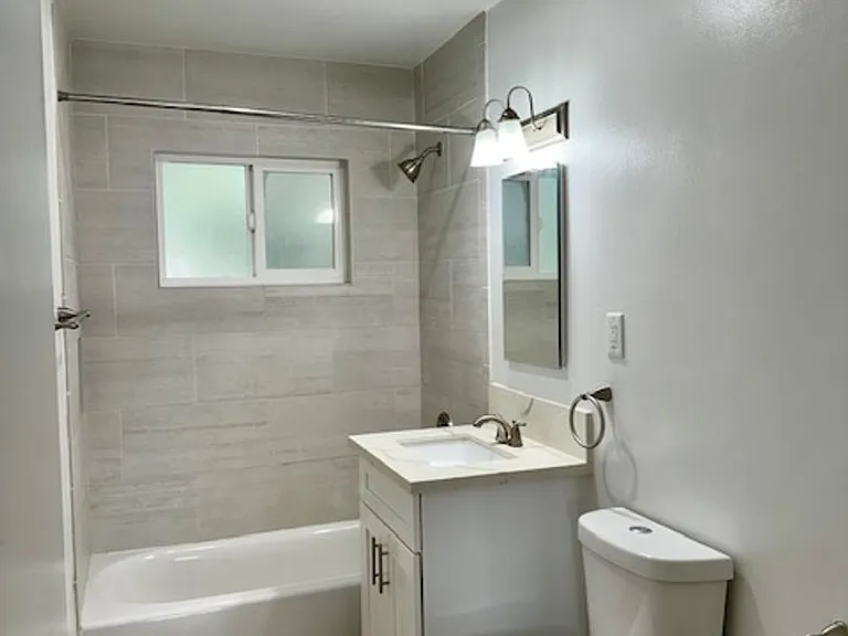 Overlook Point | Hillside Living in Mission Hills — Photo 14