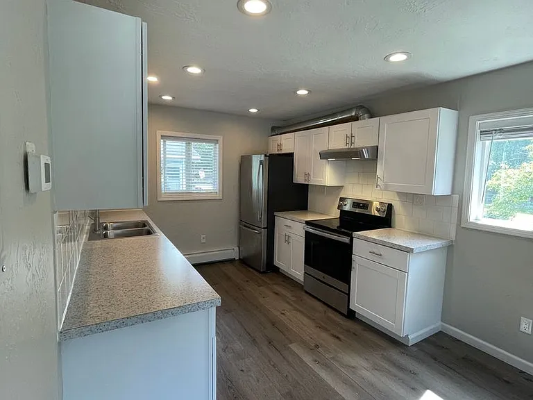 3005 W 30th Ave — Photo 7