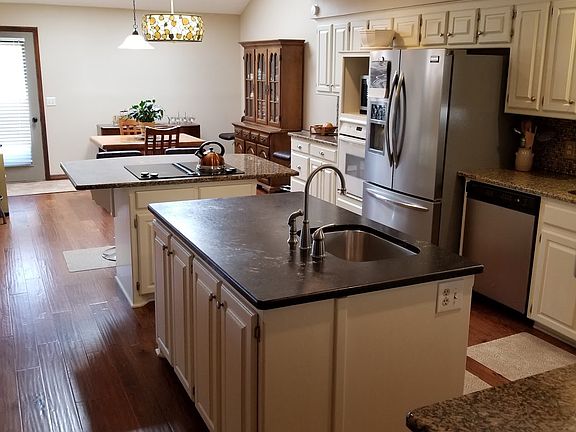 Kitchen 2 Islands Plus