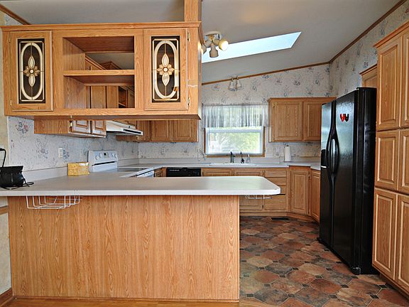 5th image of 735 W Gina Dr