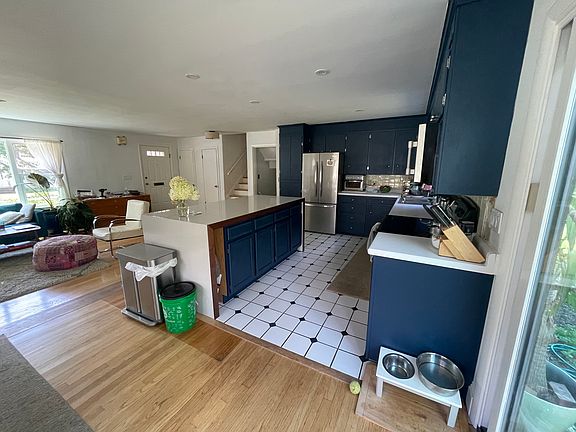 Large open kitchen and large island provide for lots of space to cook and entertain.
