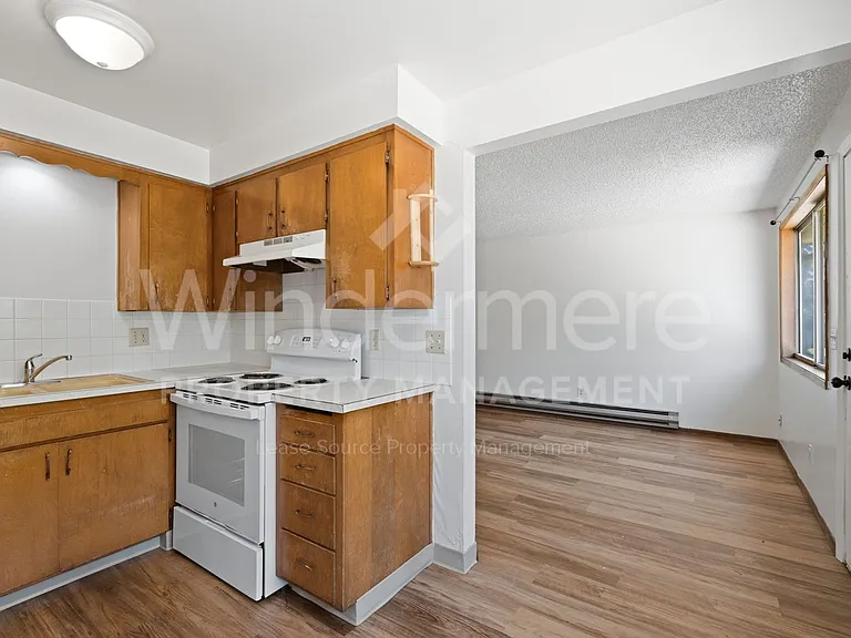 816 W Cleveland Ave — Photo 9