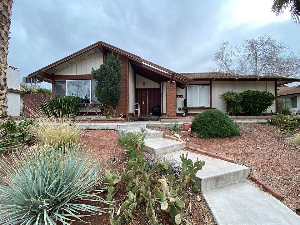 1st image of 2893 Klinger Cir #1