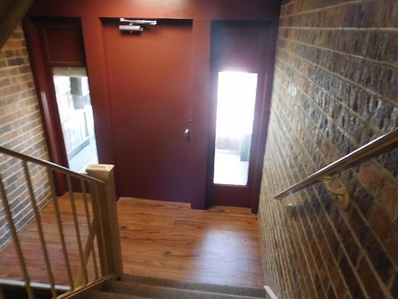 3rd image of 1860 Mahoning Ave NW APT 302