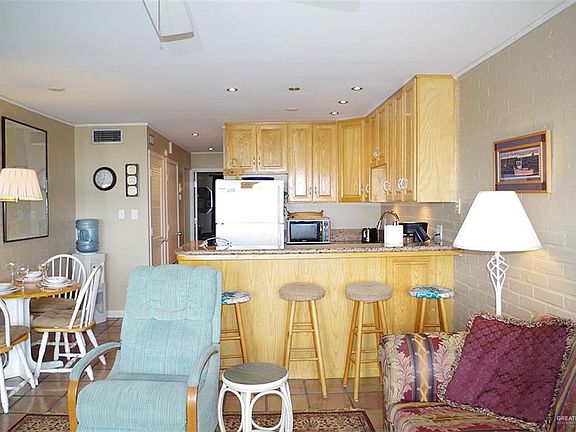 5th image of 1700 Gulf Blvd APT 205
