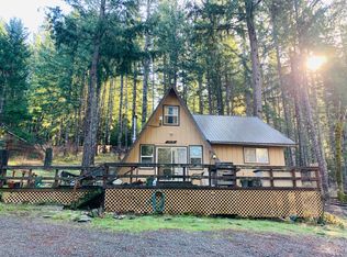 1238 Buck Mountain Rd, Bridgeville, CA 95526