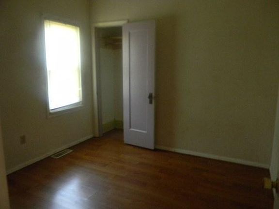 2nd image of 1080 Yukon Ave