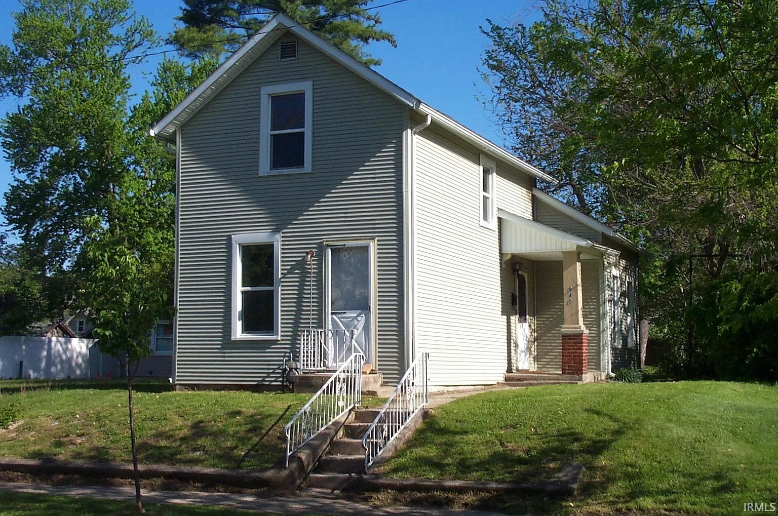 940 Cottage Ave photo 1