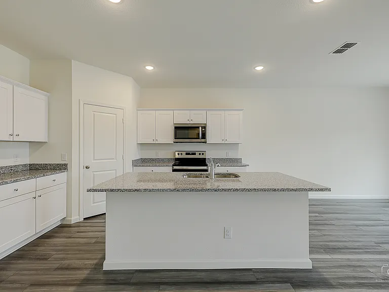 2713 Silver Leaf Ln — Photo 9