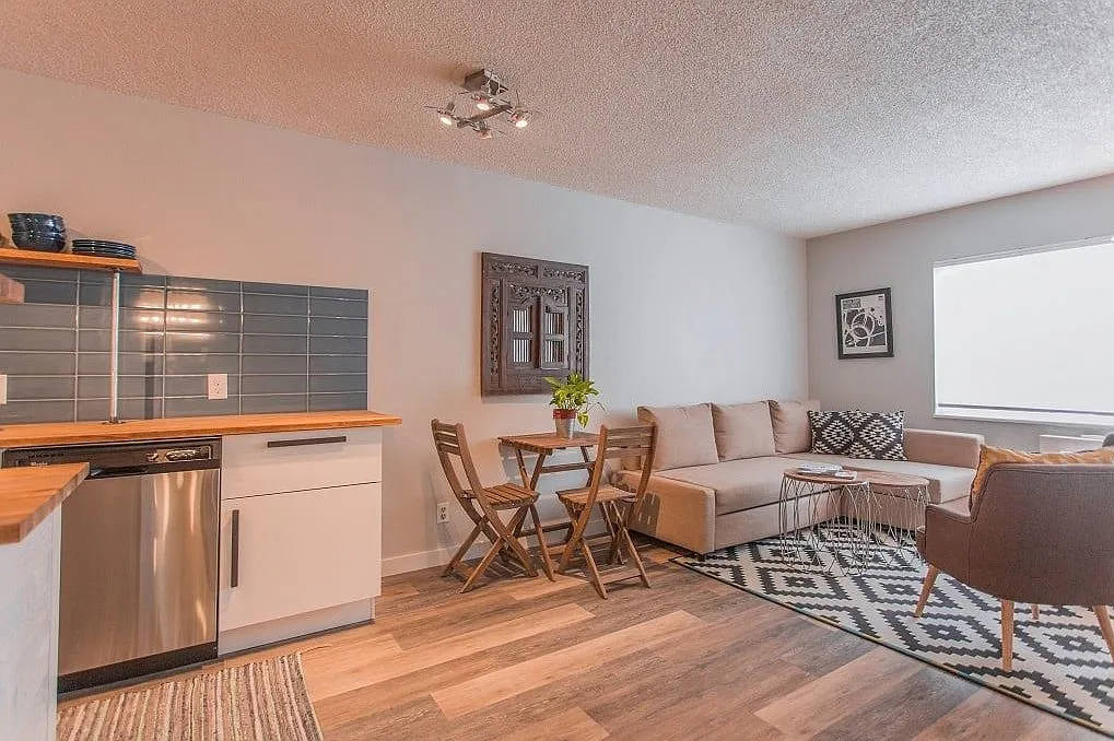 1 bed, 440 sqft, $1,895 — Photo 4