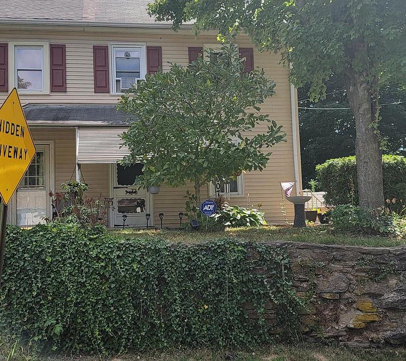 1st image of 8007 Jenkintown Rd