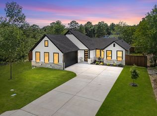 605 Utopia Rd, Kemp, TX 75143