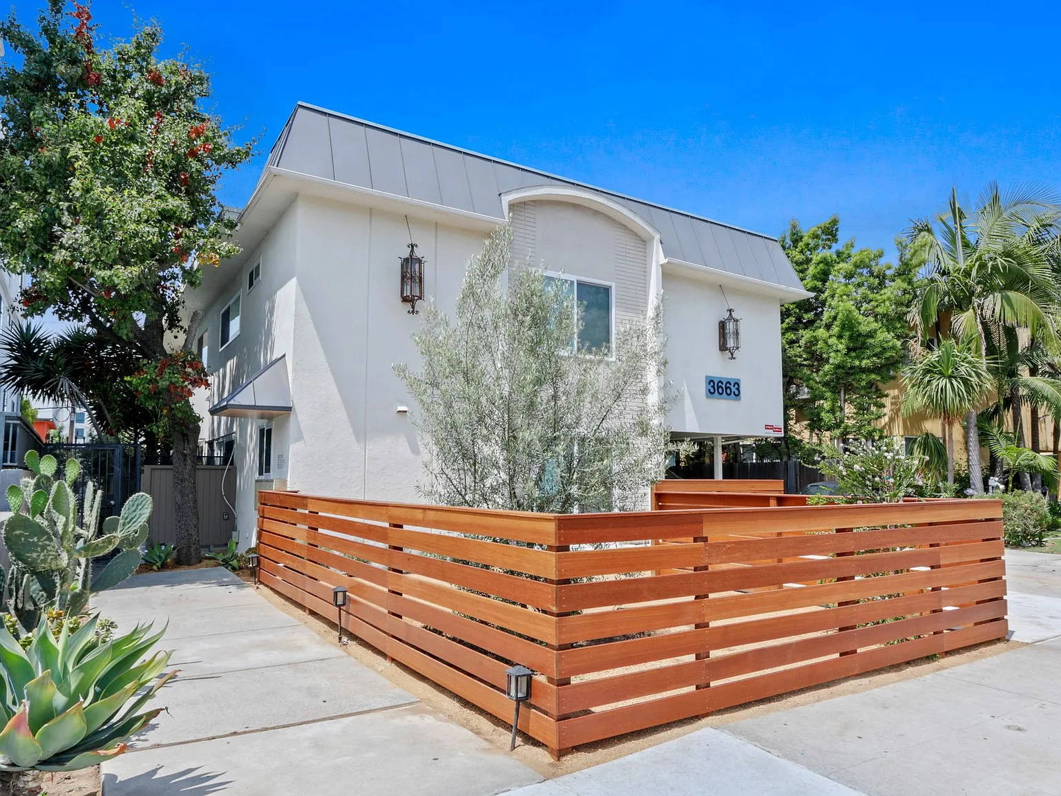 3663 Mentone Ave - near Downtown Culver City — Photo 1