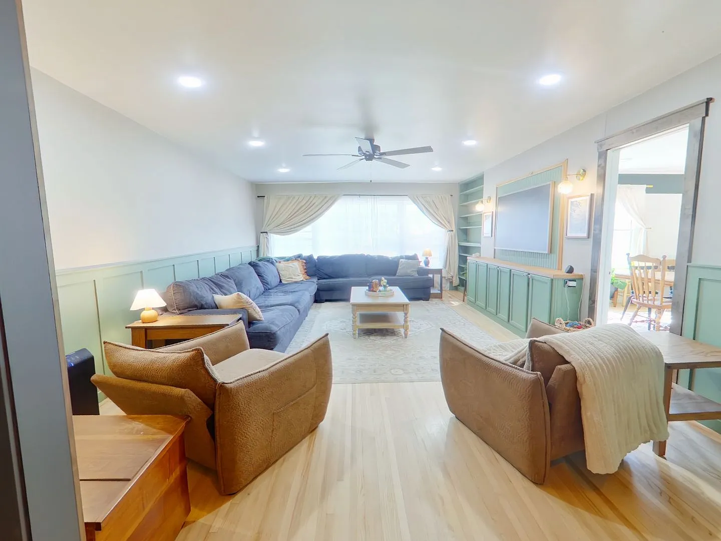 1334 Estate Ct — Photo 3