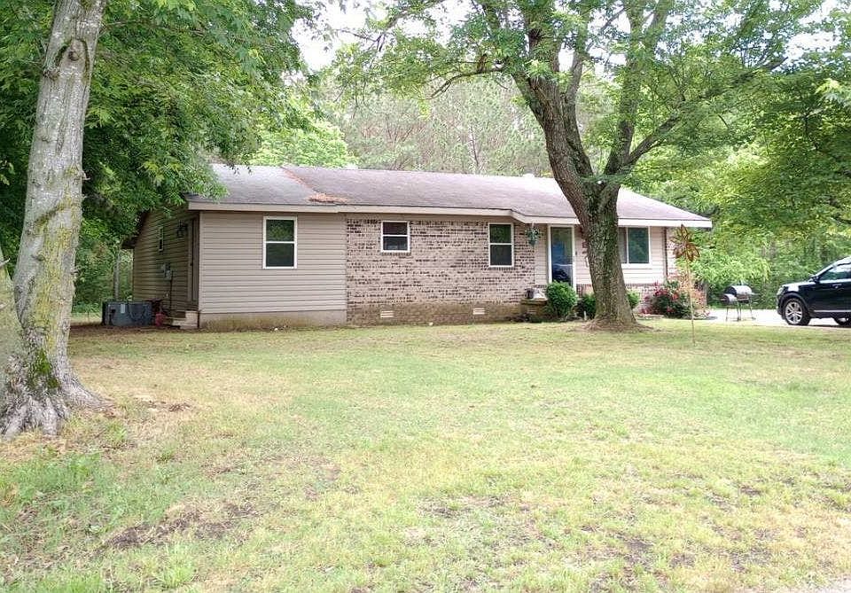 2nd image of 181 Rock Bridge Rd